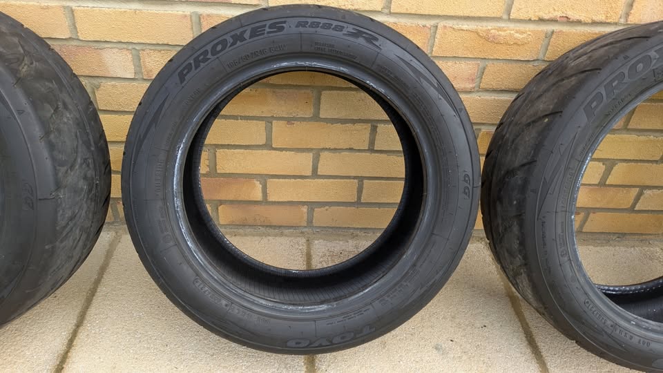 Tyre 2