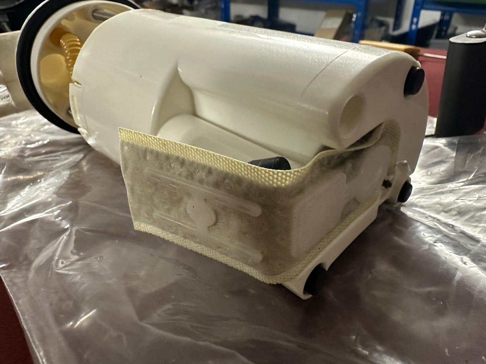 Pro Alloy 48l fuel tank Elise/Exige S1 & 340R + Spitfire Engineering fuel pump  (400HP naturally aspirated)