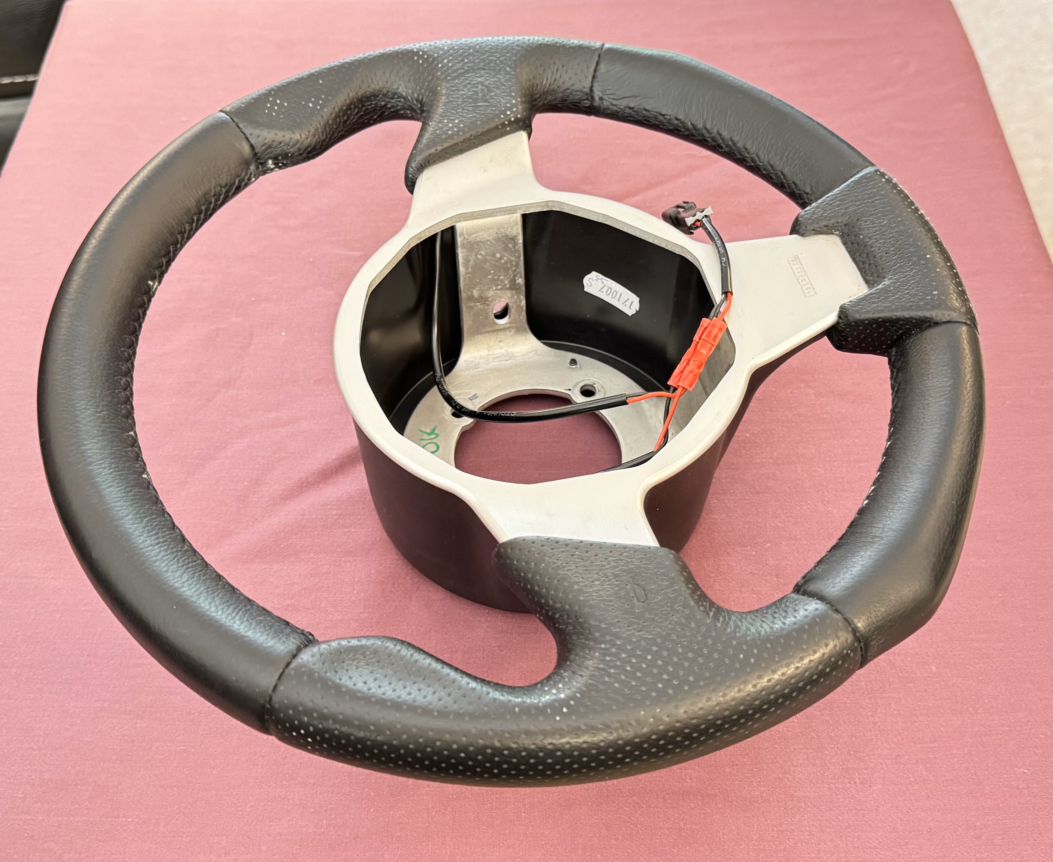Exige Steering Wheel 01