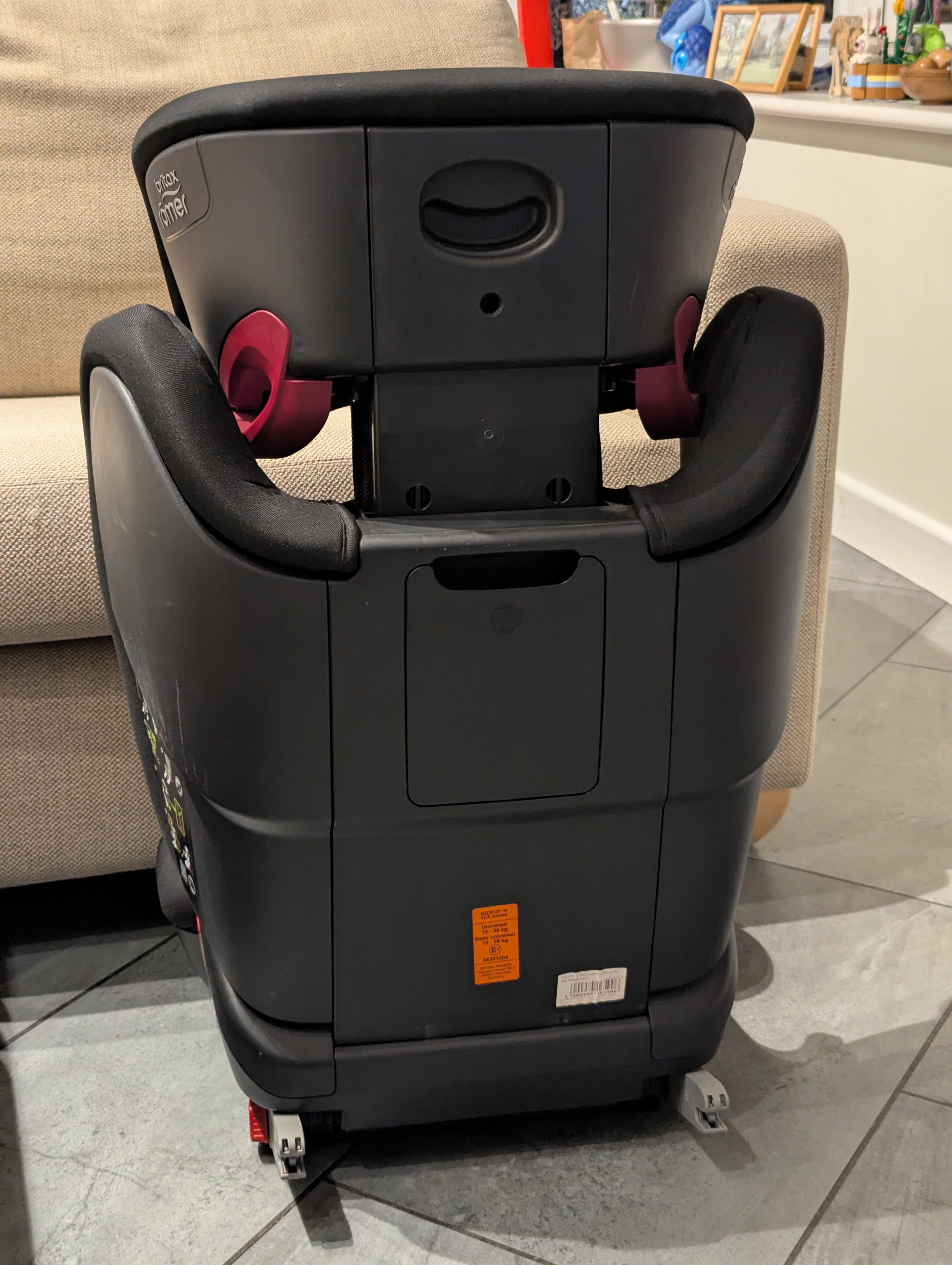 PXL_20251202_205106341