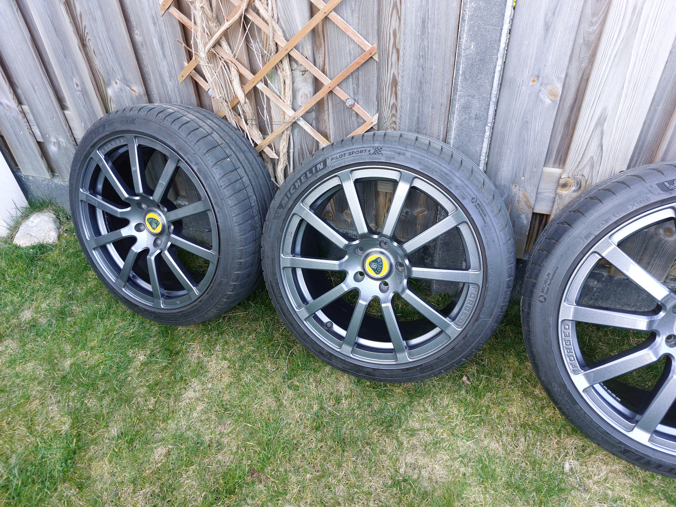 20260303_165726_resized