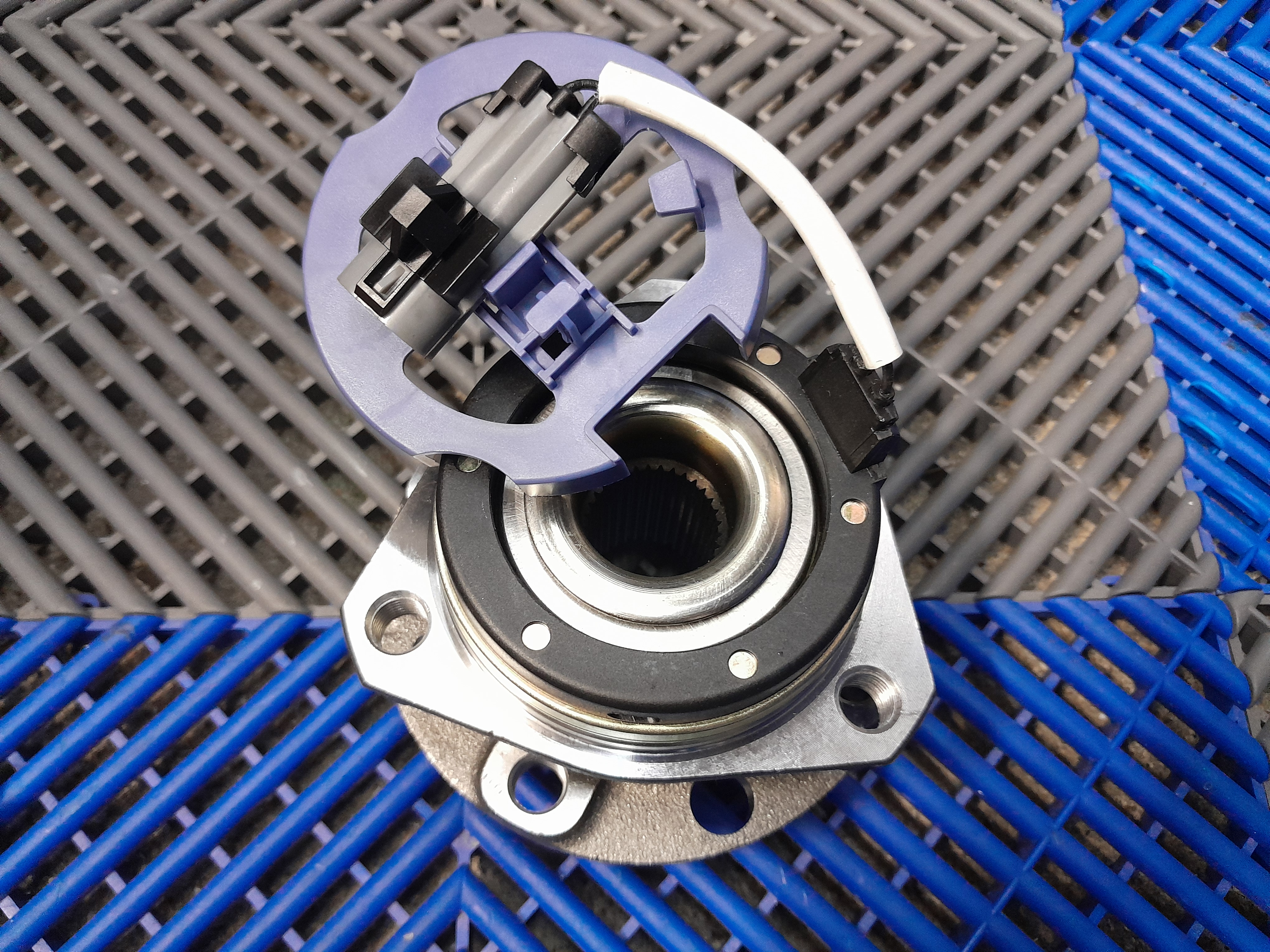 5ff07d7e-772a-4e5b-9dcd-72bf883cb4d4-1_all_7038