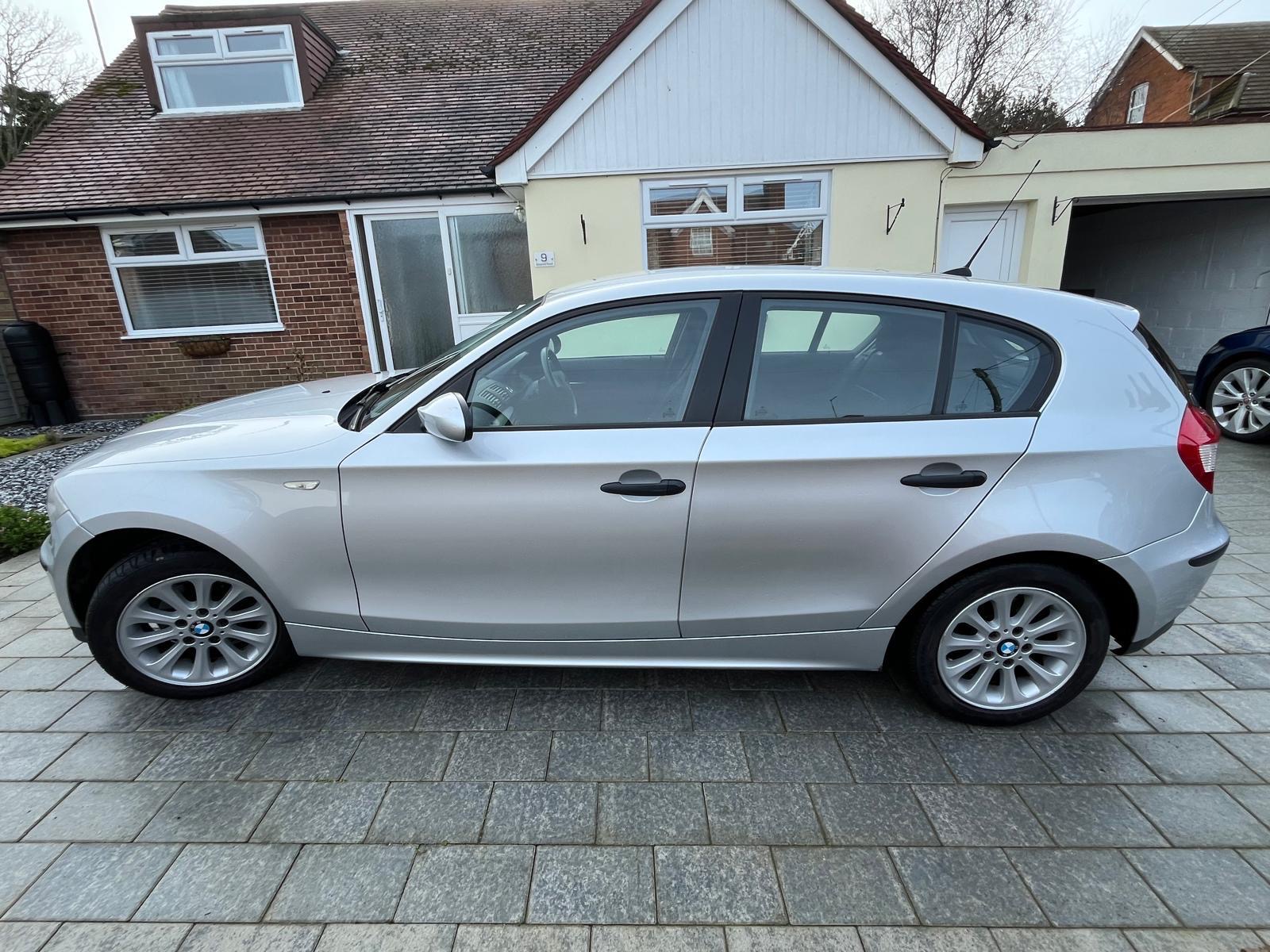 e4b4d2fc-c90c-45a9-8234-2f05ffa32707