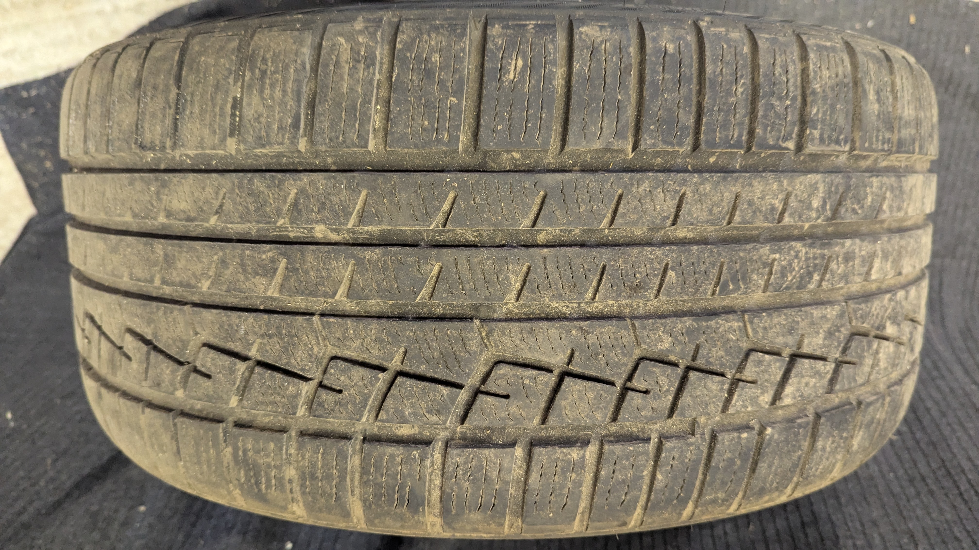 RR Tyre